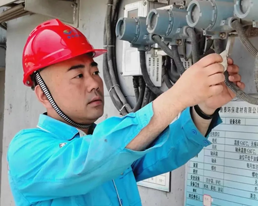 1752114371608297.jpg 1752114371608297.jpg